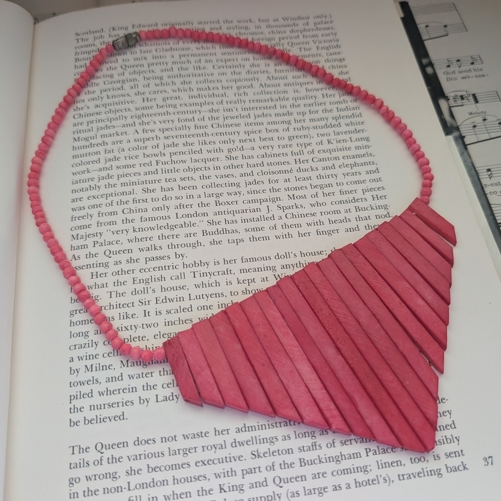 Pink Statement Necklace - Picture 4 of 7